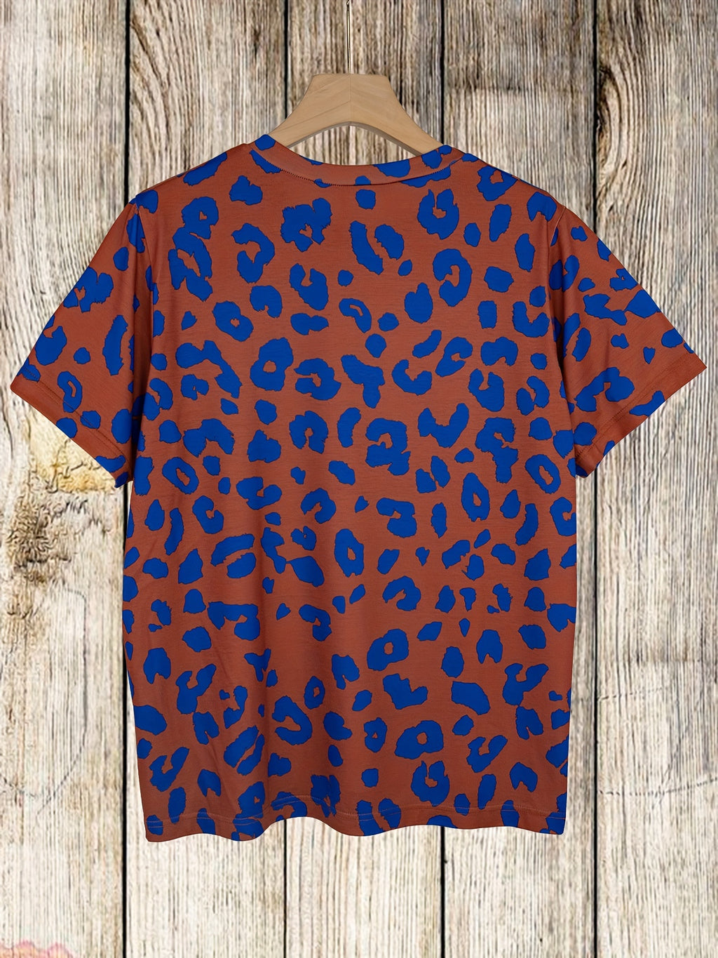 Contrast leopard print crewneck short sleeve plus-size T-shirt Random shipment