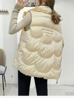 Loose pockets, drawstring stand-up collar, zippered cotton vest